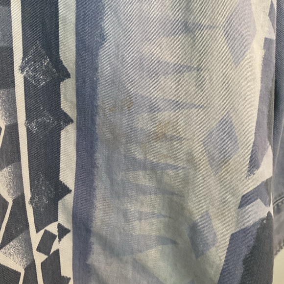 Vintage rodeo blue patterned denim button-down shirt, size large, two pockets - Picture 5 of 5